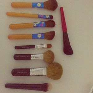 Bundle of mini brushes, Eco Tools, Bare Minerals,